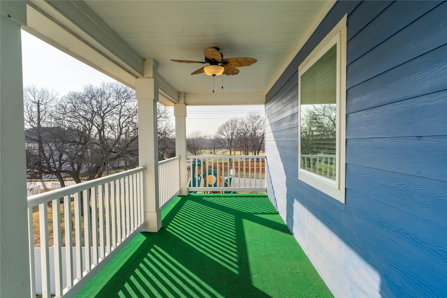 balcony with a ceiling fan