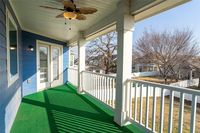 balcony with ceiling fan