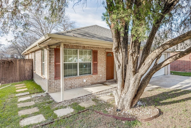 view of front of property with a porch