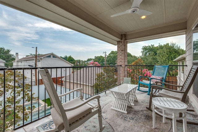 balcony with ceiling fan