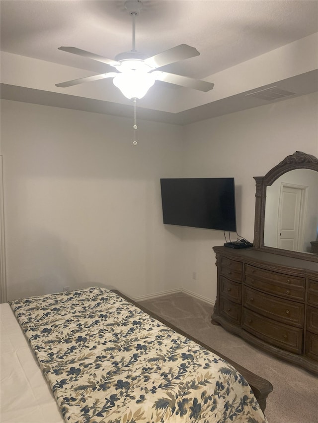 bedroom featuring carpet floors and ceiling fan