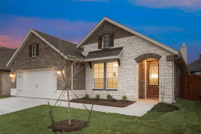 view of front of home featuring a garage