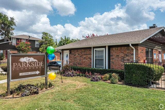 1122 Millview Dr Unit 1006, Arlington, TX 76012 - community / neighborhood sign with a lawn