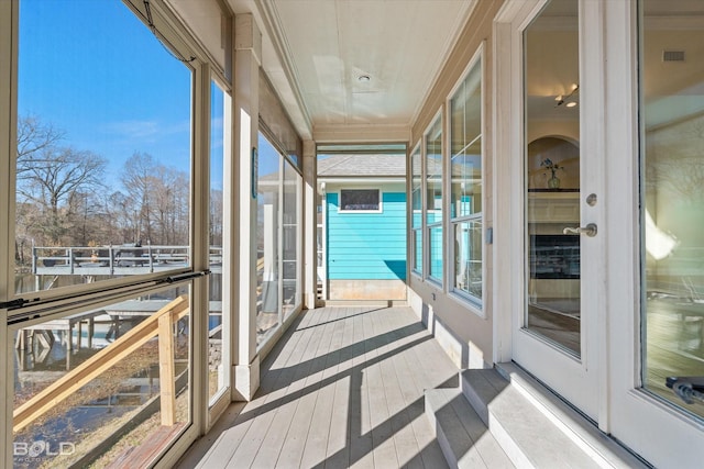 view of sunroom / solarium