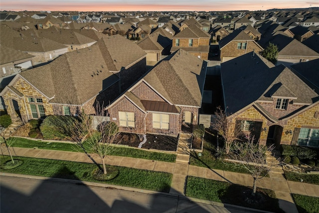 view of aerial view at dusk