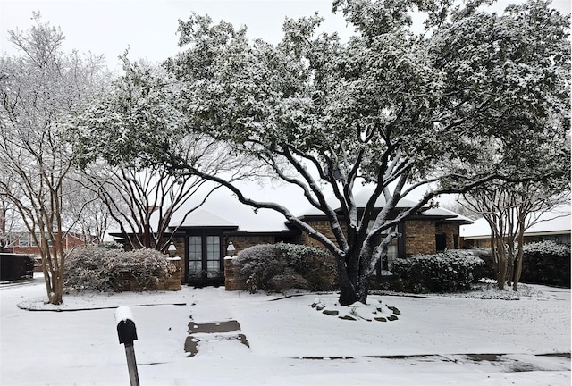 view of front of house