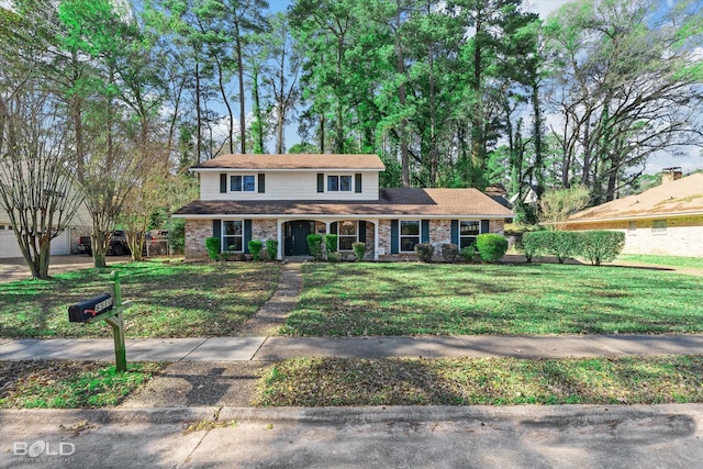 view of front of house featuring covered porch and a front yard