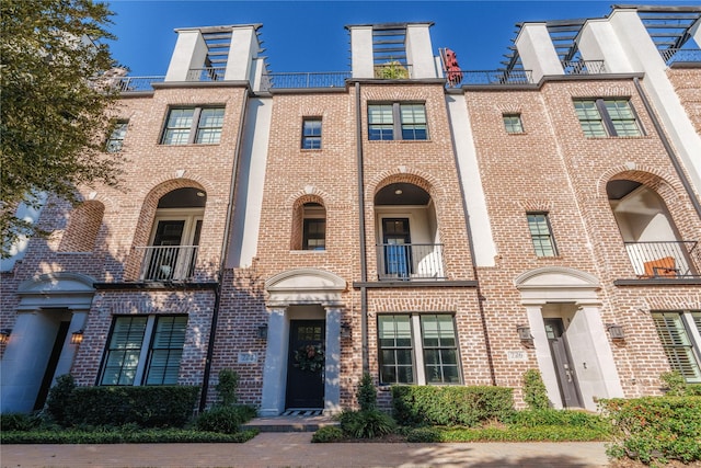 view of townhome / multi-family property