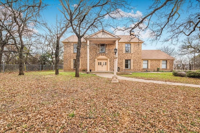 view of front of house