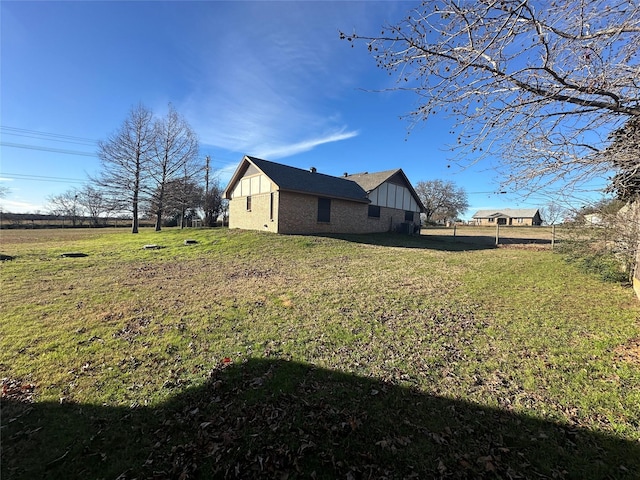 exterior space featuring a yard