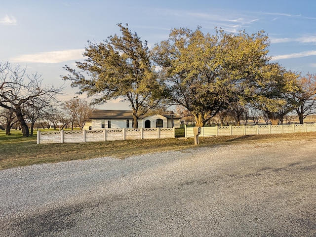 view of front of house