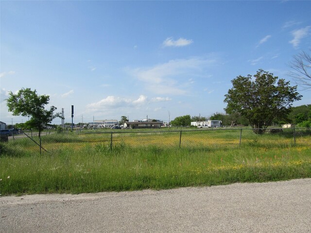 207 Newell Dr, Hudson Oaks, TX 76087