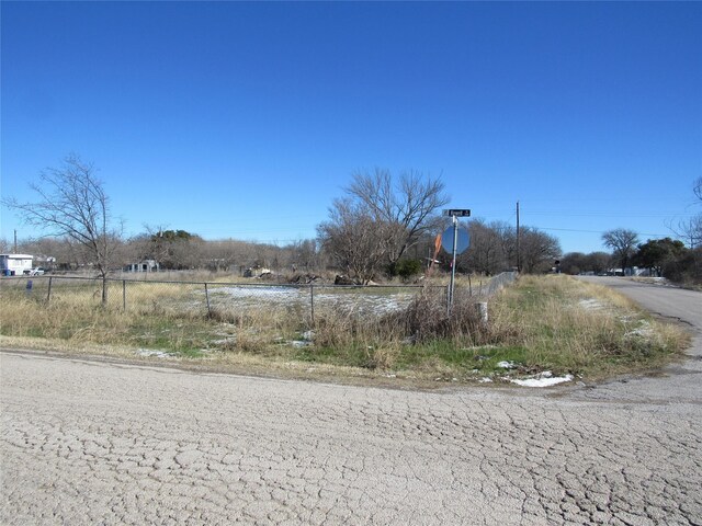 207 Newell Dr, Hudson Oaks, TX 76087