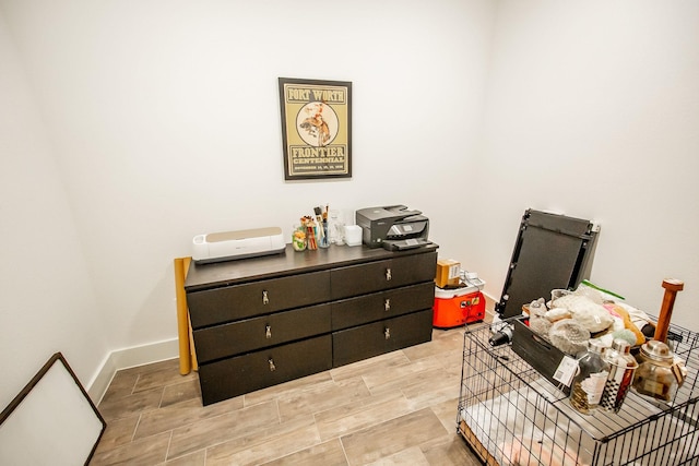 office area featuring baseboards