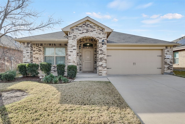 view of front of house with a garage