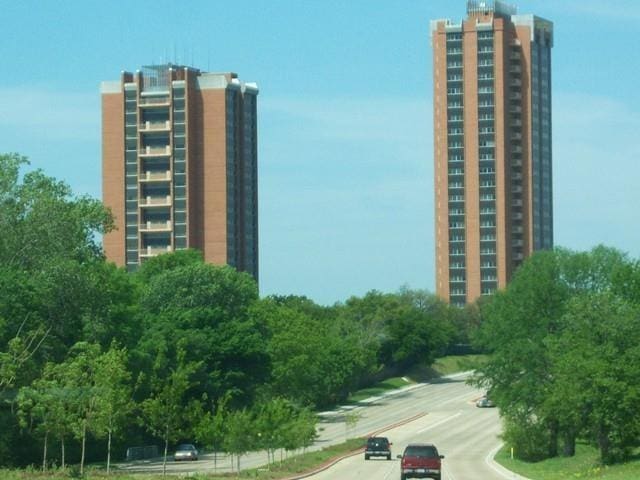 view of building exterior