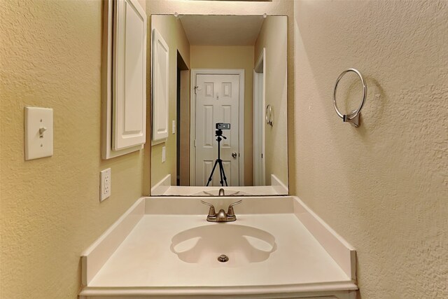 bathroom with sink