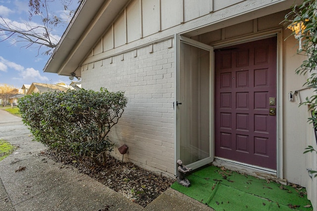 view of doorway to property