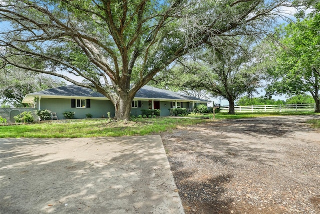 view of front of house