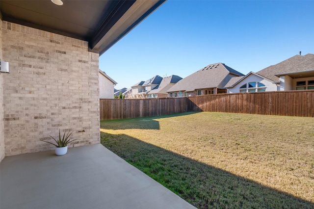 view of yard with a patio