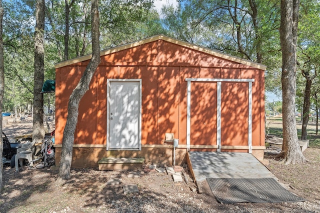 view of outbuilding