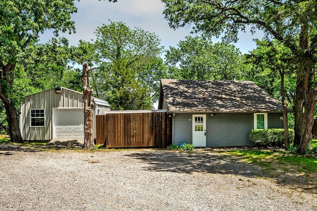 40 Zumwalt Cir, Pottsboro, TX 75076 - view of detached garage