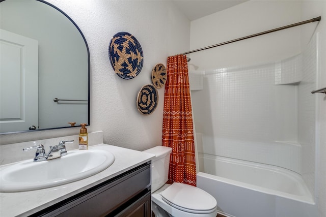 full bathroom featuring shower / tub combo with curtain, vanity, and toilet