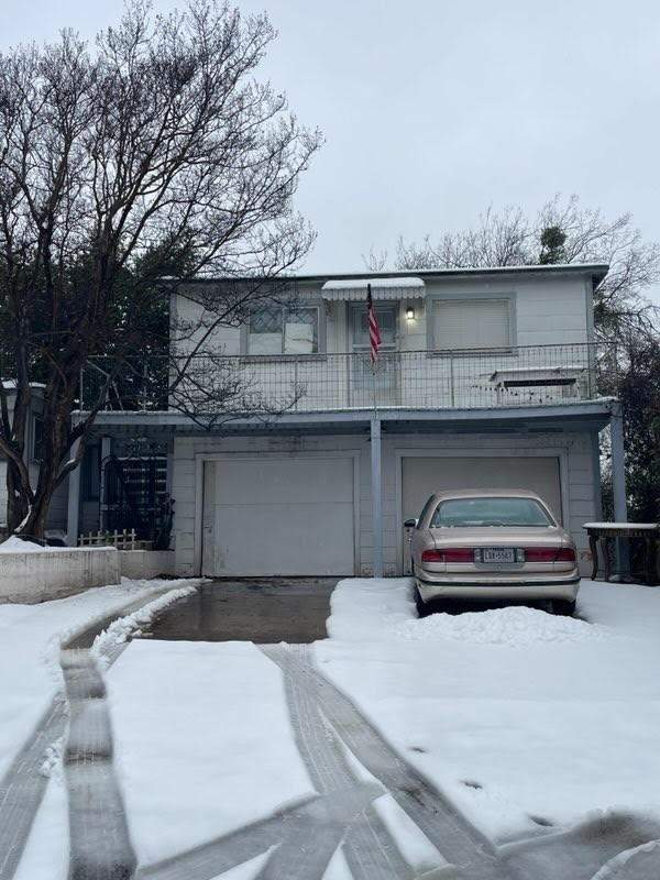 front facade featuring a garage