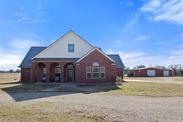 view of front of home with covered porch