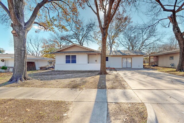 view of single story home