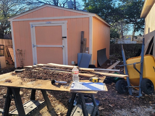 view of outbuilding