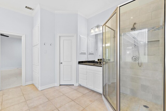 bathroom with tiled shower / bath combo and toilet