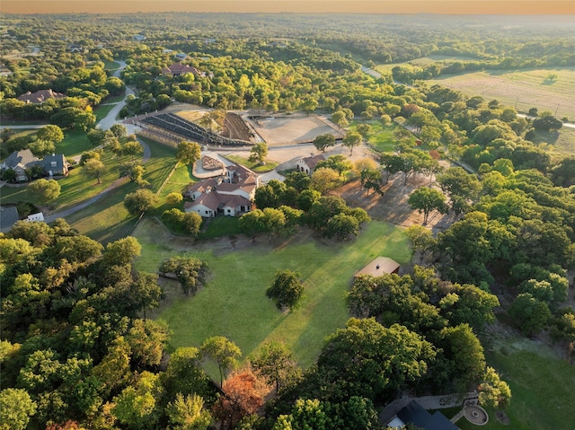 birds eye view of property featuring a rural view