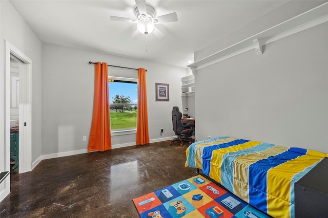 bedroom featuring ceiling fan