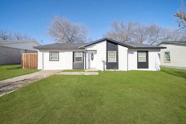 view of front of home with a front yard