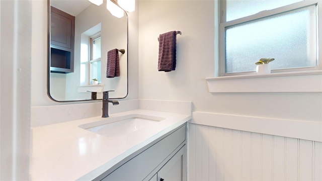 bathroom with vanity