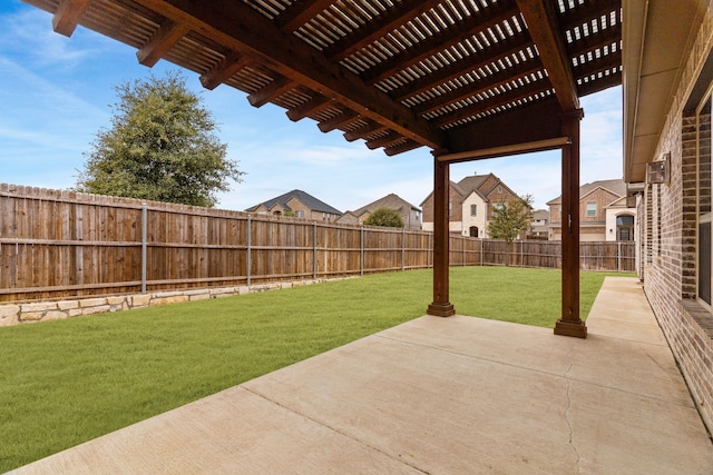 view of patio featuring a pergola