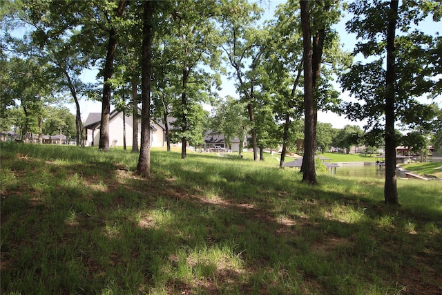112 Pinnacle Club Dr, Mabank, TX 75156