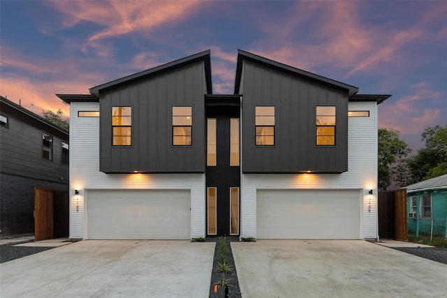 view of front of property featuring a garage