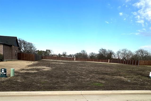 Listing photo 2 for 144 Chisolm Trl, Pottsboro TX 75076