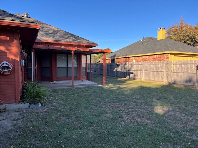 view of yard with a patio area