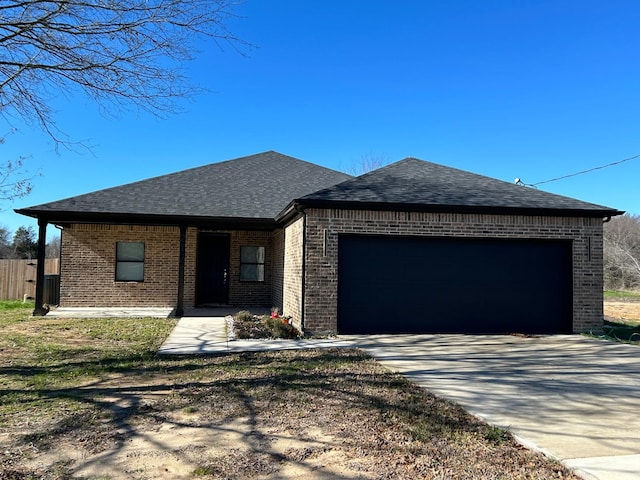 view of front facade with a garage