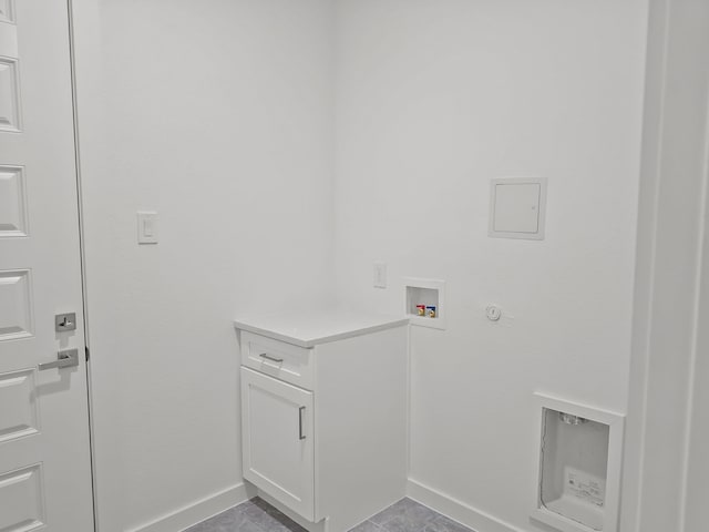 4UNITS Thorncrown Ln, Fort Worth, TX 76179 - washroom featuring baseboards, hookup for a washing machine, and cabinet space