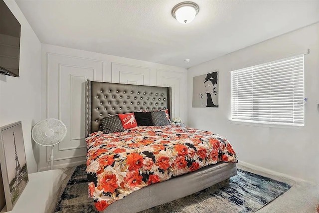 bedroom featuring carpet floors