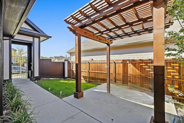 view of patio featuring a pergola