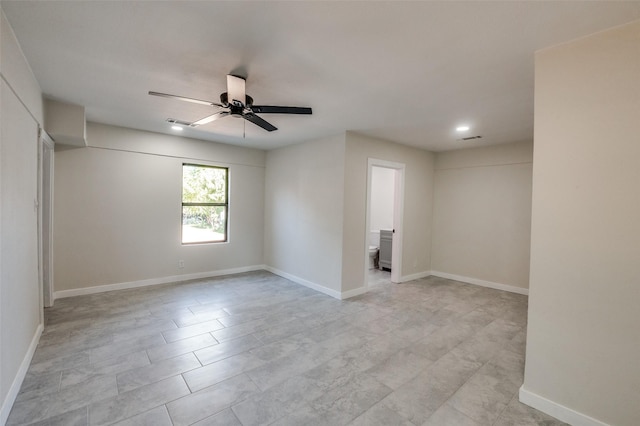 empty room featuring ceiling fan