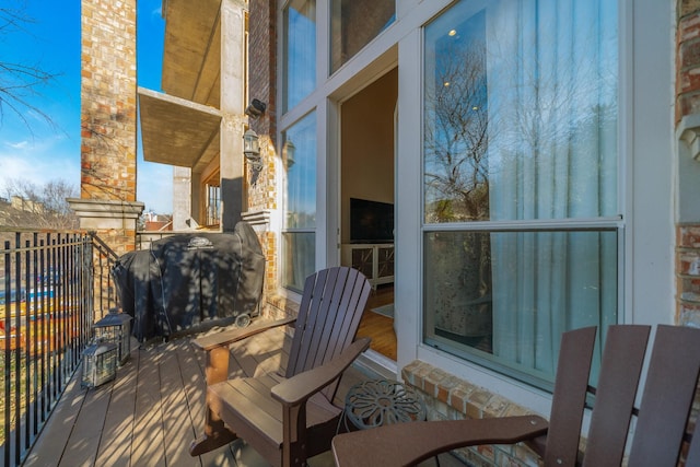 balcony featuring grilling area