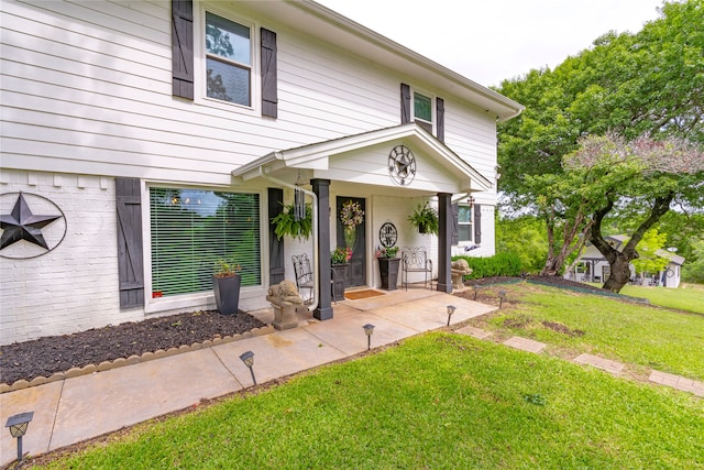 117 Post Oak Ct, Willow Park, TX 76087 - view of front facade featuring a front lawn and a porch