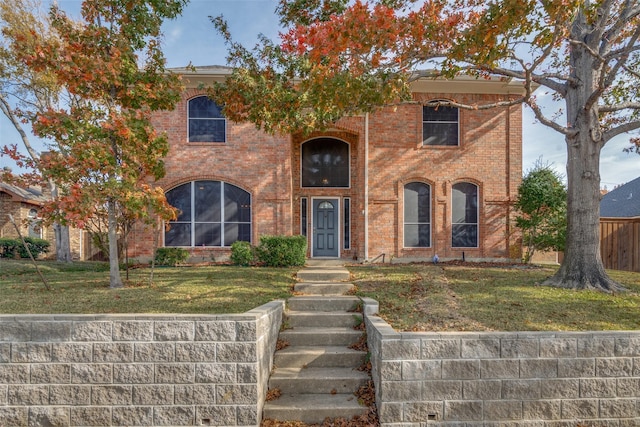 view of front facade featuring a front lawn