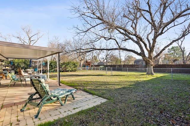 view of yard featuring a patio area